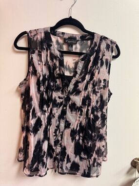 INC International Concepts Black and Blush Floral Tank Top